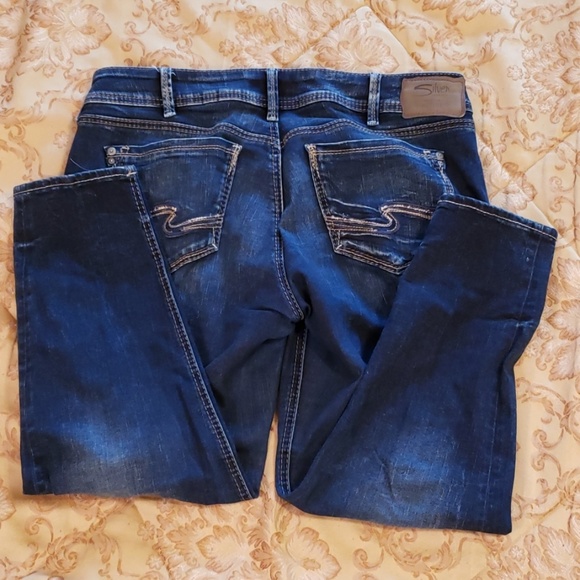 Silver Jeans Denim - Silver Jeans "Suki" Skinny Crop